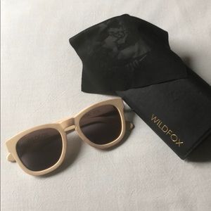 Wildfox Classic Fox sunglasses!